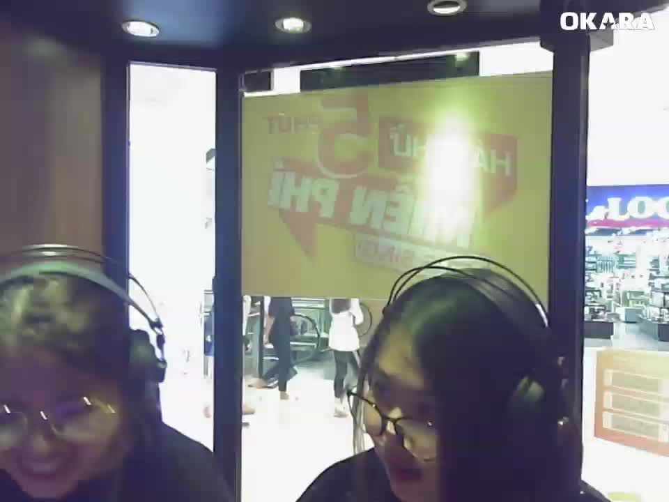 Cho em gần anh thêm chút nữa