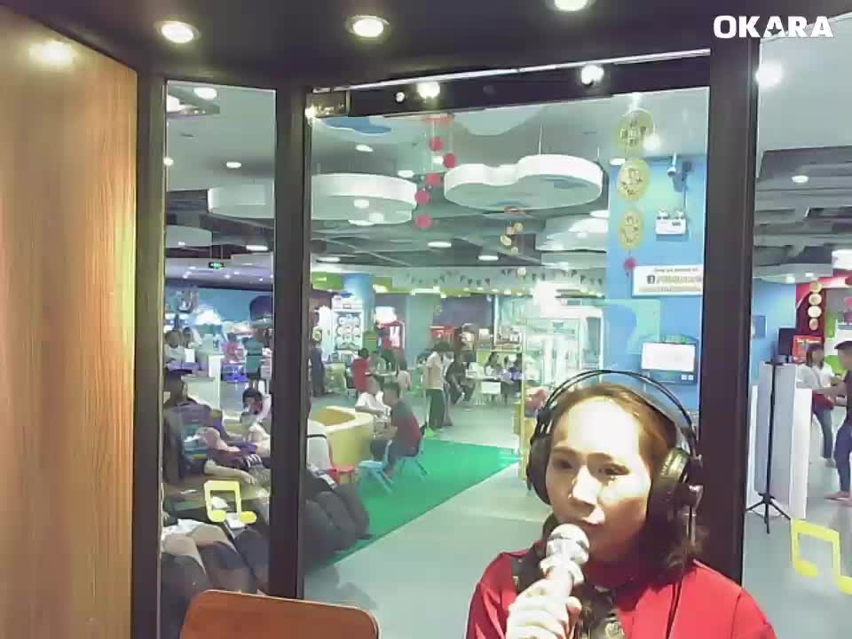 Cho em gần anh thêm chút nữa