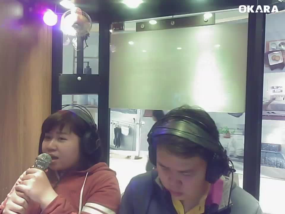 Cho em gần anh thêm chút nữa