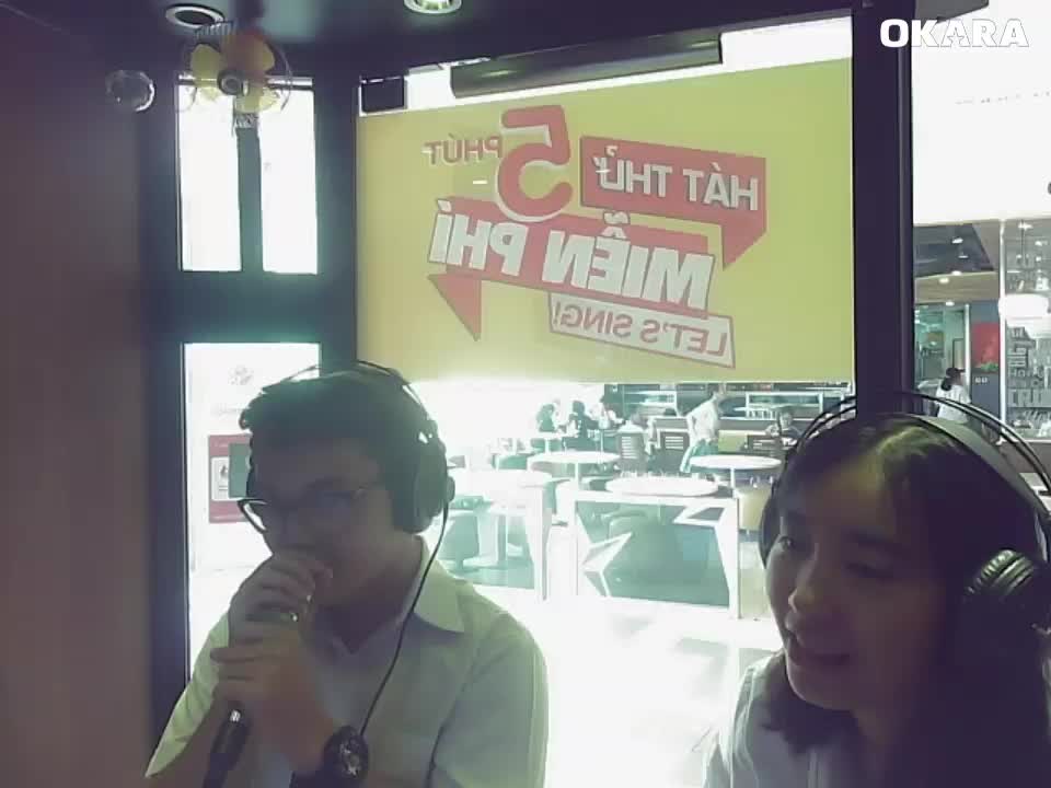 Người lạ ơi