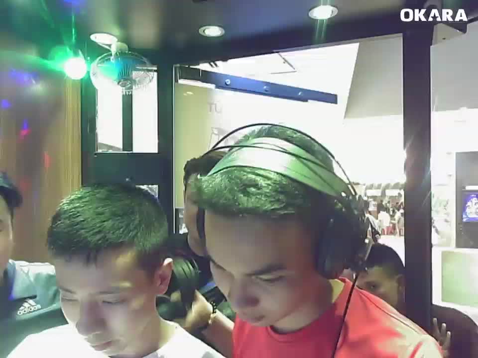 Yêu em dại khờ