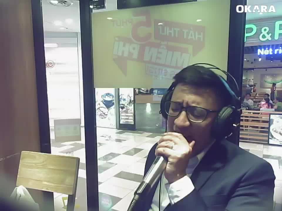 Bức thư tình đầu tiên