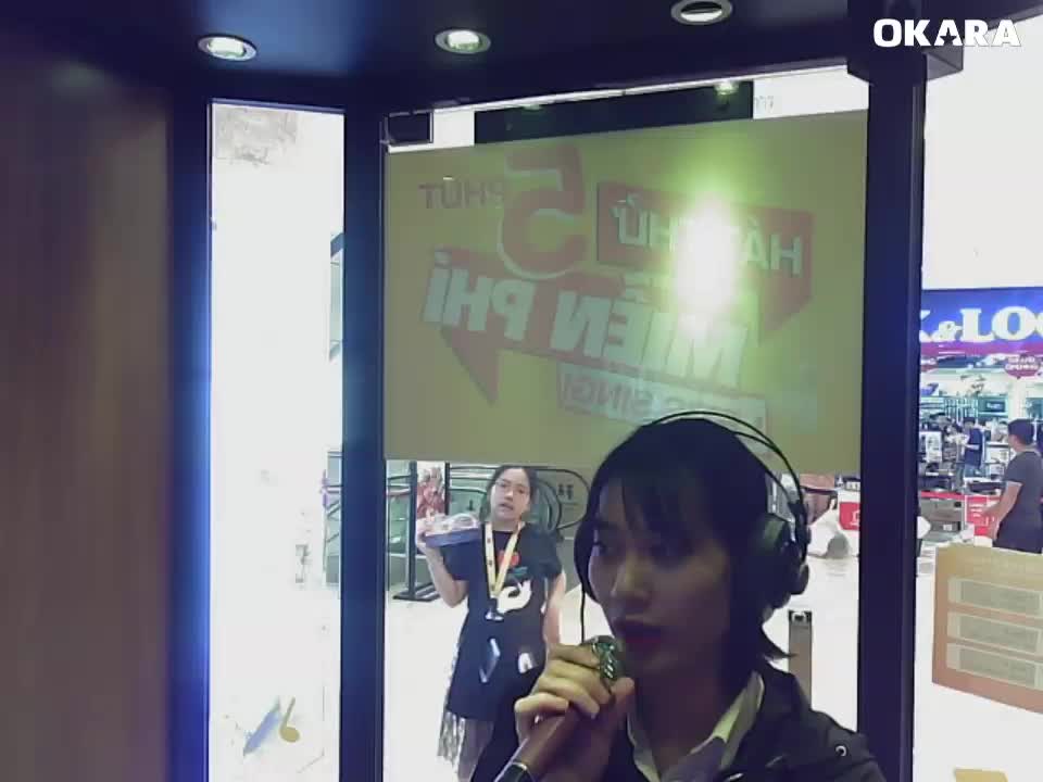 Rồi người thương cũng hóa người dưng
