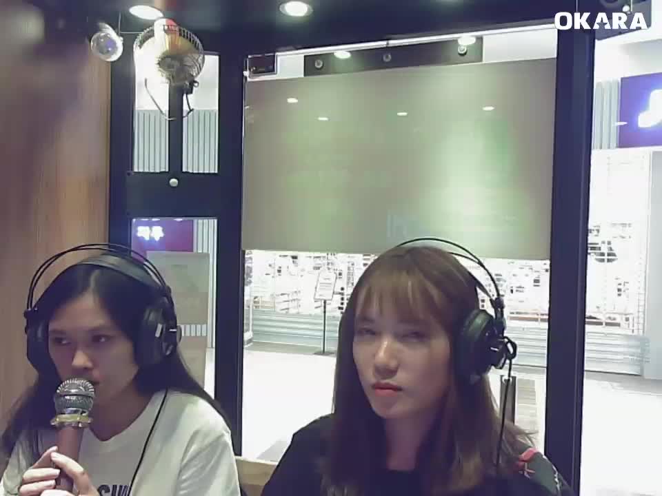 Rồi người thương cũng hóa người dưng