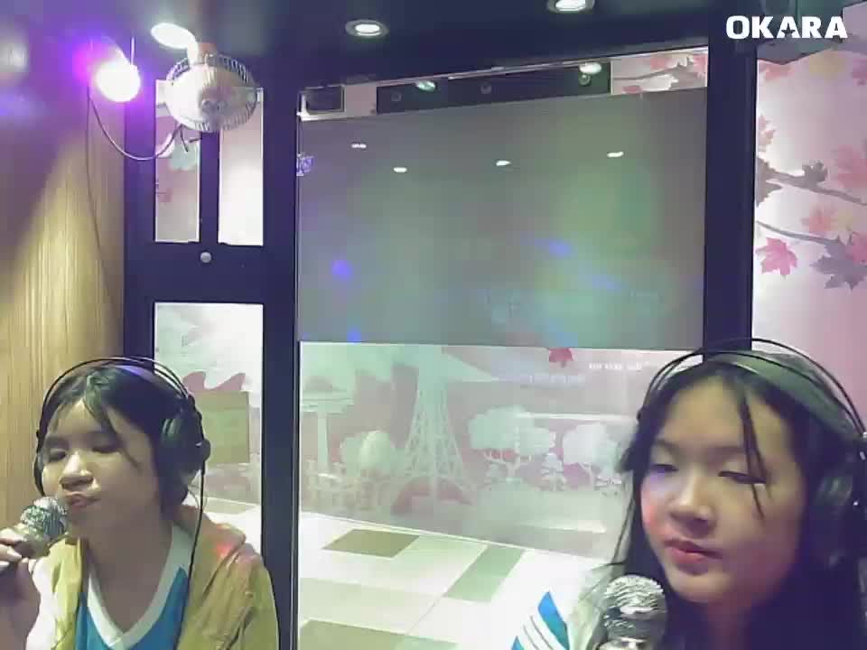 Nơi này có anh