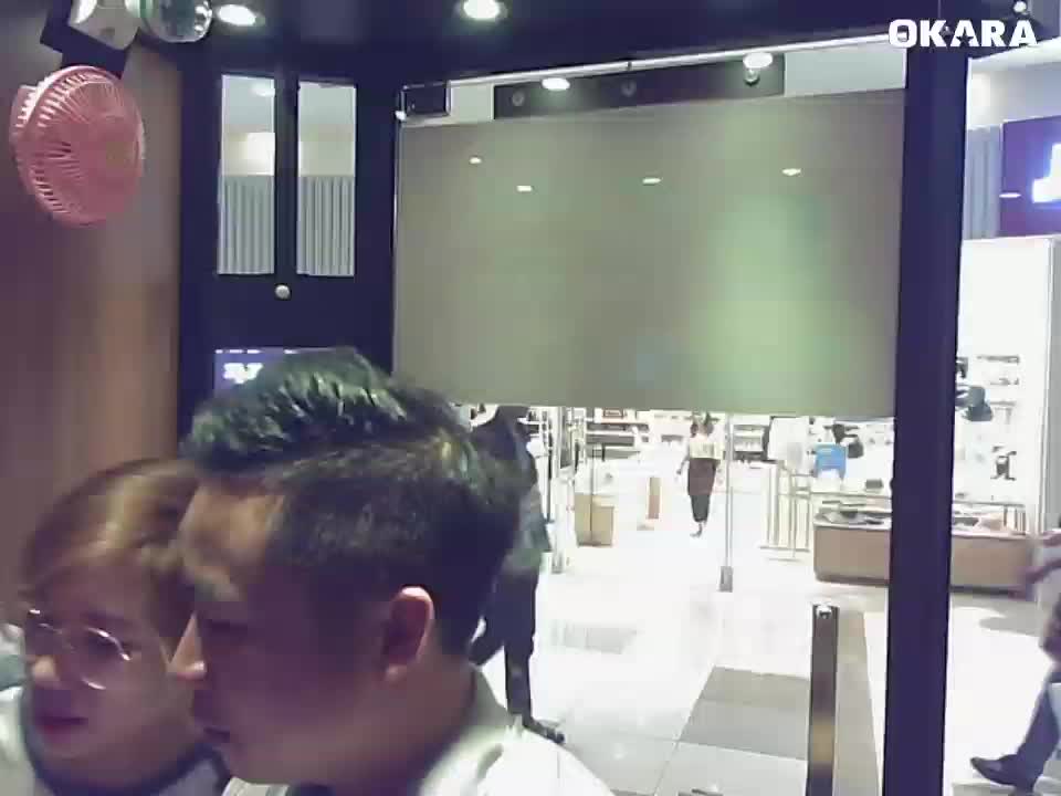 Vầng trăng khóc