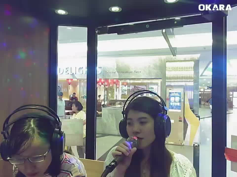 Cho em gần anh thêm chút nữa