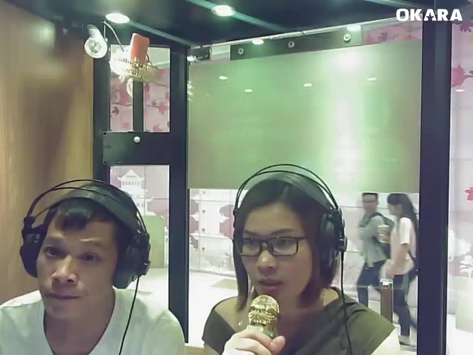 Đừng ai nhắc về anh ấy