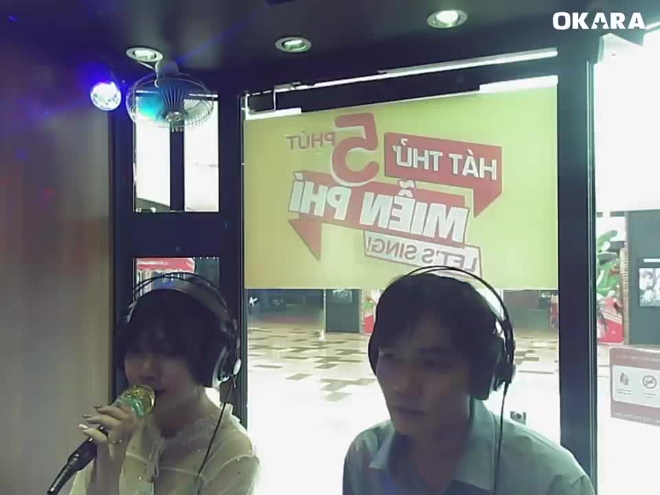 Karaoke Em Gái Mưa - Hương Tràm Beat Chuẩn