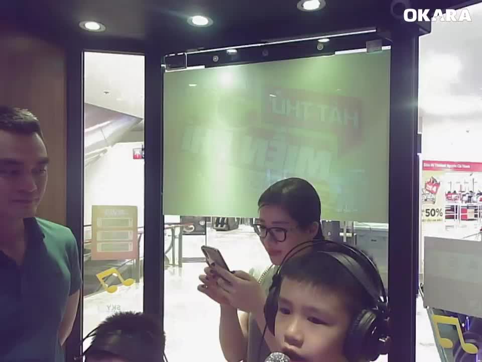 Người hãy quên em đi