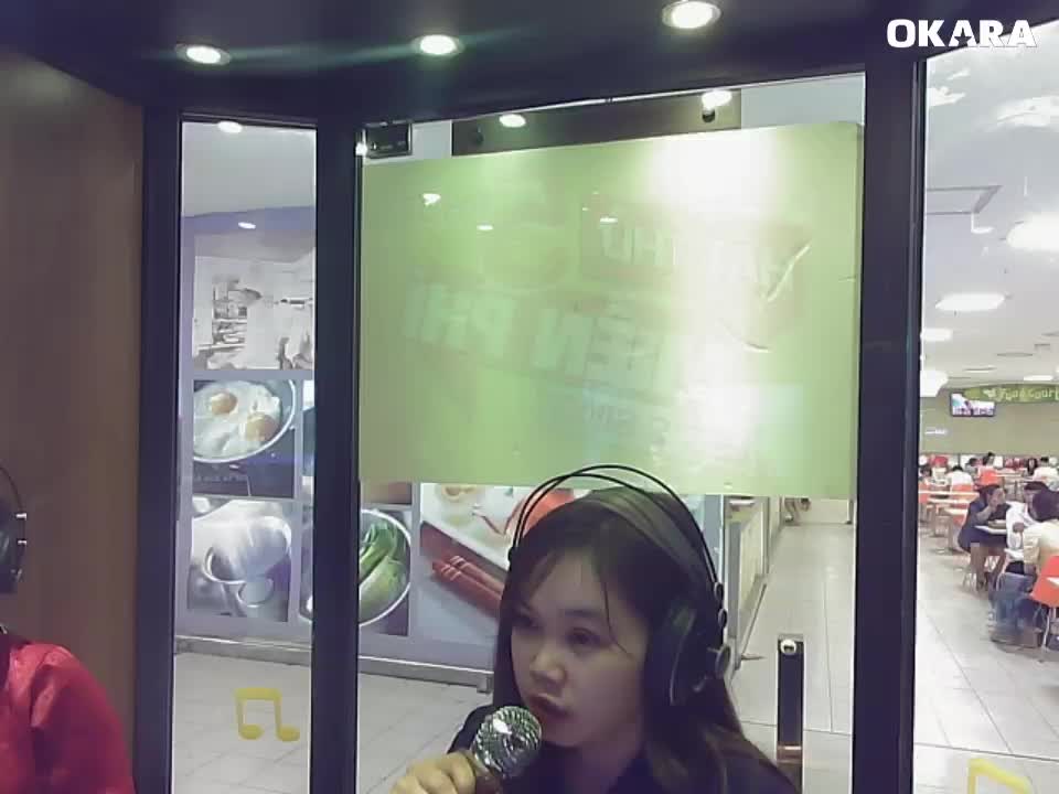 Cho em gần anh thêm chút nữa