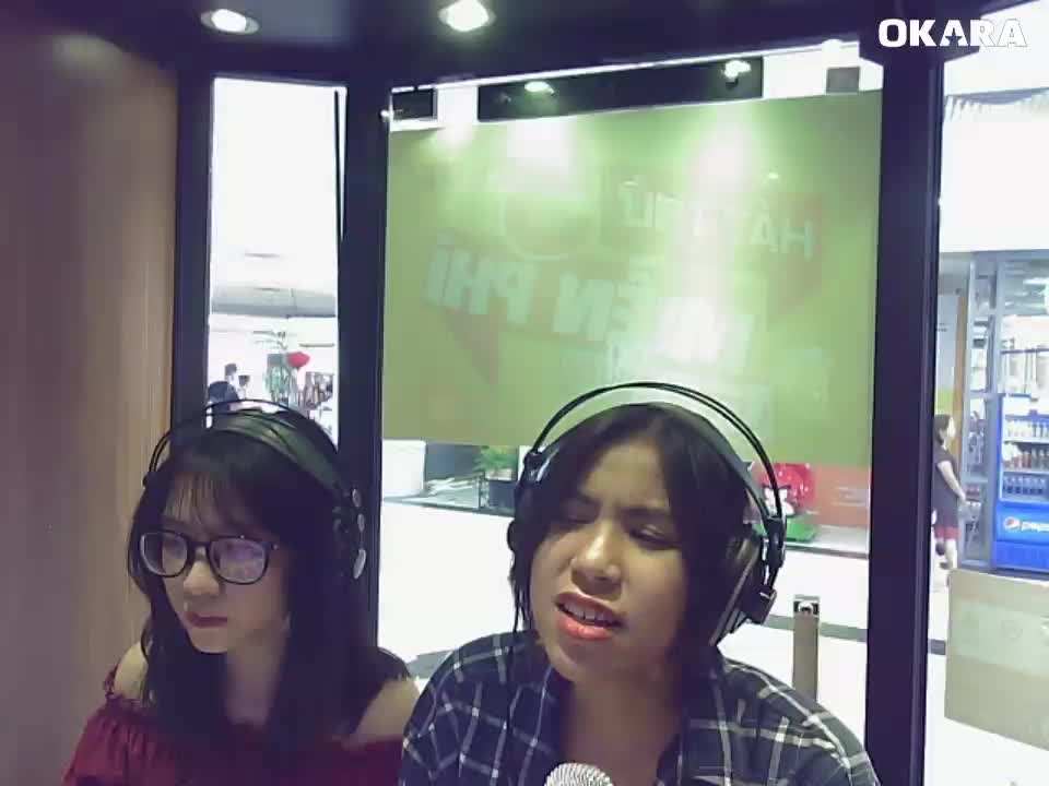 Karaoke Anh Đang Ở Đâu Đấy Anh - Beat chuẩn | Hương Giang.