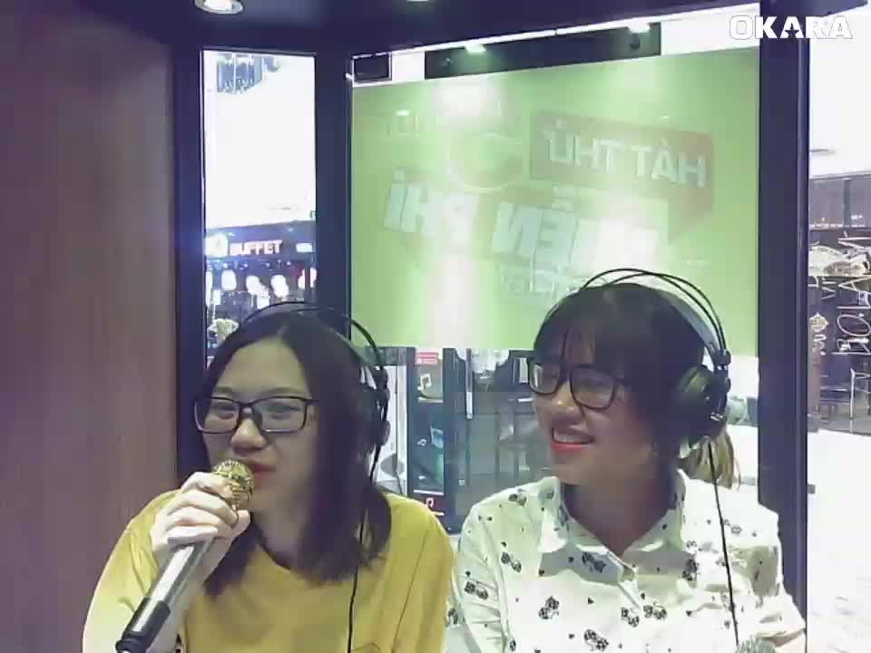 Đừng ai nhắc về anh ấy