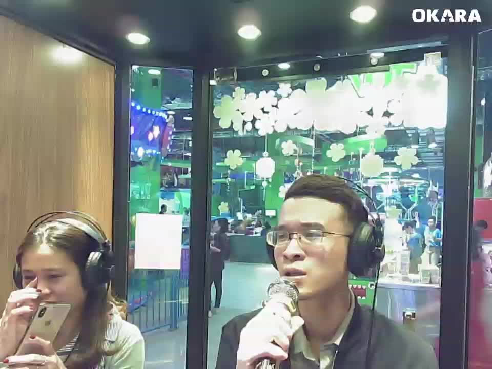 Anh đang ở đâu đấy anh