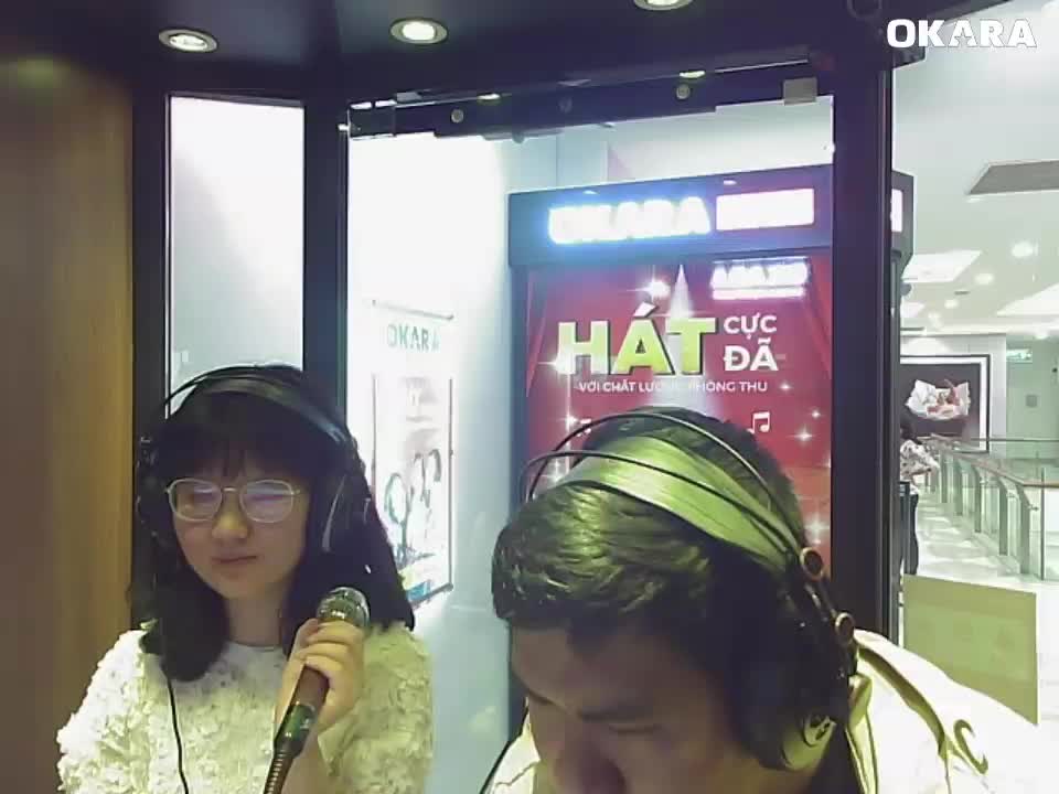 Yêu em dại khờ