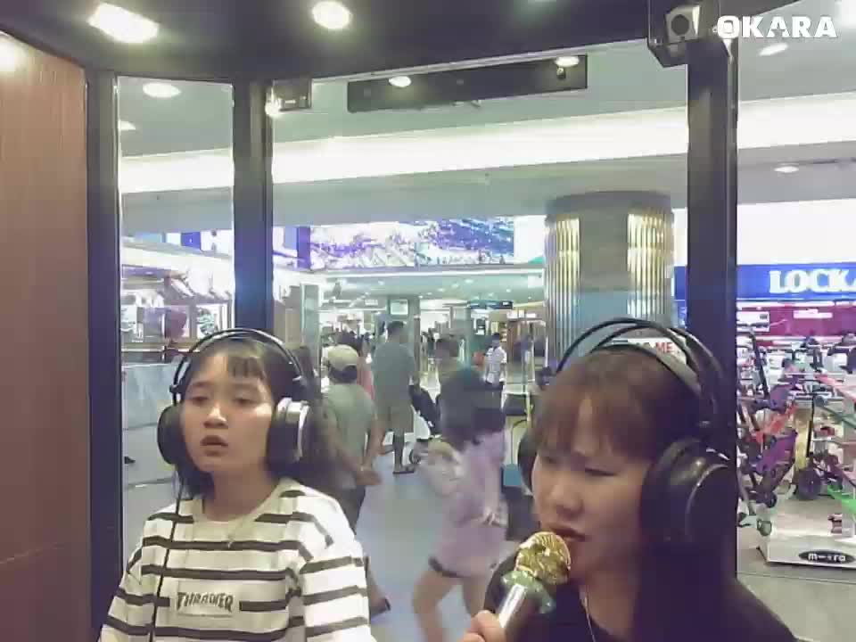 Cho em gần anh thêm chút nữa