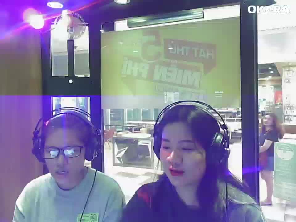 Đừng ai nhắc về anh ấy