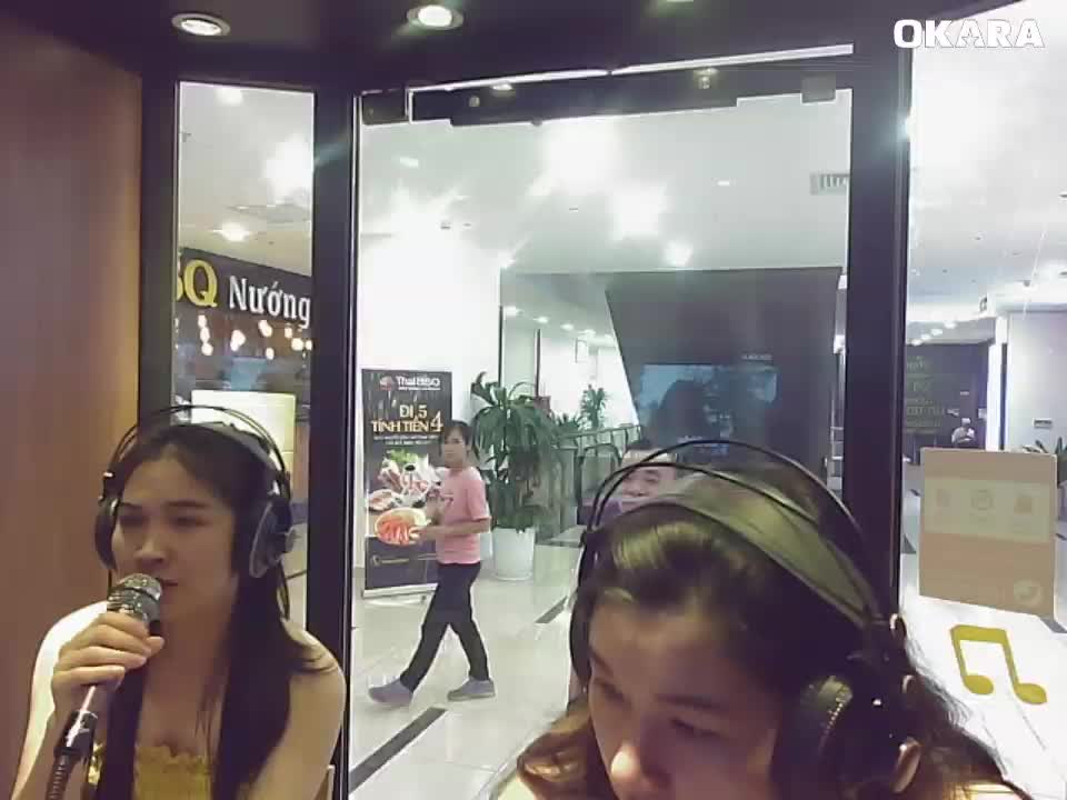Để cho em khóc